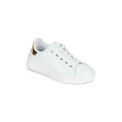 Buty Dziecko André TAMARA. Białe trampki dziewczęce Andre, bez wzorów, bez zapięcia. Za 191,20 zł.