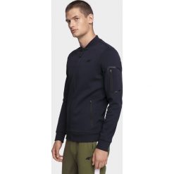 Bluza męska BLM220 - ciemny granat. Bluzy męskie m, bez wzorów, z dzianiny, bez kołnierzyka, bez rękawów, bez kaptura. W wyprzedaży za 149,99 zł.
