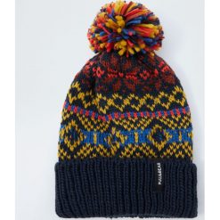 Czapka ze wzorami i pomponem. Szare czapki męskie marki Pull&Bear, z dzianiny. Za 59,90 zł.