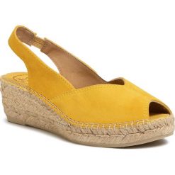 Espadryle TONI PONS - Bernia-A Groc. Żółte espadryle damskie Toni Pons, w grochy, ze skóry, bez obcasa, na obcasie. Za 269,00 zł.