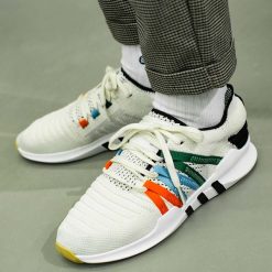 Buty adidas EQT Racing ADV Primeknit Women (CQ2239). Buty sportowe damskie Adidas. Za 329,99 zł.