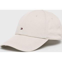 Tommy Hilfiger - Czapka. Brązowe czapki męskie TOMMY HILFIGER, bez wzorów, z bawełny. W wyprzedaży za 99,90 zł.