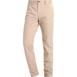 Chinosy męskie: Cortefiel Chinosy beige/camel
