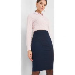 Spódnica z wysokim stanem. Niebieskie spódniczki marki Orsay, z haftami, z elastanu, z podwyższonym stanem, midi. Za 99,99 zł.