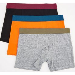 Bokserki 3 pack - Pomarańczowy. Pomarańczowe bokserki męskie Reserved, bez wzorów. Za 59,99 zł.