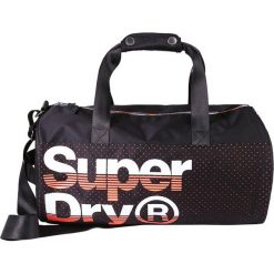 Torby podróżne: Superdry NUE WAVE LINEMAN BARREL Torba sportowa black/hazard orange