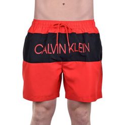 Calvin Klein Męskie szorty Medium Drawstring KM0KM00293 -655 Flame Scarlet (rozmiar L). Czerwone kąpielówki męskie Calvin Klein, m, bez wzorów. W wyprzedaży za 180,00 zł.