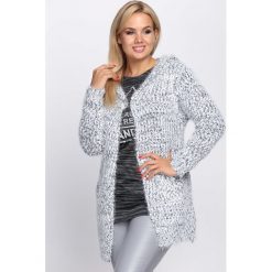 Biało-Granatowy Kardigan Dormouse. Niebieskie kardigany damskie Born2be, xl, z dzianiny. Za 54,99 zł.