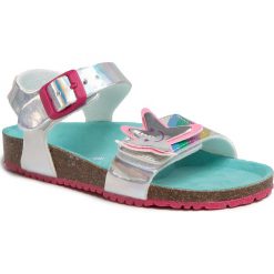 Sandały AGATHA RUIZ DE LA PRADA - 202989 D A-Plata. Szare sandały dziewczęce Agatha Ruiz de la Prada, ze skóry ekologicznej, bez zapięcia. Za 199,00 zł.