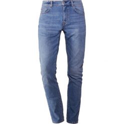 J.LINDEBERG JAY NORSE Jeansy Slim Fit mid blue. Niebieskie jeansy męskie marki J.LINDEBERG, m, bez wzorów. Za 569,00 zł.