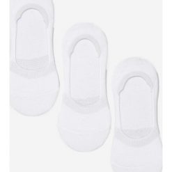 3-pack Białe Skarpety Adrearah. Białe skarpetki damskie Born2be, bez wzorów. W wyprzedaży za 14,99 zł.