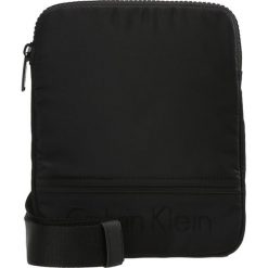 Torby na ramię męskie: Calvin Klein MATTHEW FLAT CROSSOVER Torba na ramię black