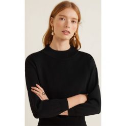 Mango - Sweter Square. Czarne swetry klasyczne damskie marki Mango, s, z wiskozy, z okrągłym kołnierzem. Za 139,90 zł.