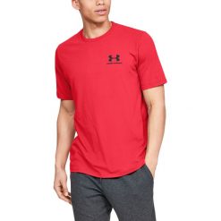 Under Armour Sportstyle LC Koszulka Czerwony. Czerwone podkoszulki męskie Under Armour, l, z nadrukiem, z bawełny, z krótkim rękawem. Za 119,95 zł.