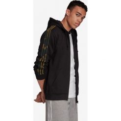Adidas Originals Camouflage Bluza Czarny. Czarne bluzy męskie adidas Originals, s, bez wzorów, z bawełny, bez kołnierzyka, bez rękawów, bez kaptura. Za 283,95 zł.