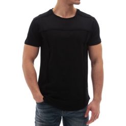 Męski t-shirt CRAIG BLACK. Czarne t-shirty męskie Męski t-shirt CRAIG BLACK, s, bez wzorów, bez kołnierzyka. W wyprzedaży za 29,00 zł.