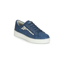 Buty Xti 48894. Niebieskie trampki i tenisówki damskie Xti, bez wzorów, bez zapięcia. Za 164,30 zł.