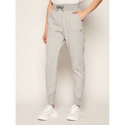 Spodnie dresowe G-Star Raw Core 3D D17769-C235-906. Szare spodnie damskie G-Star RAW, s, z dresówki. Za 369,00 zł.