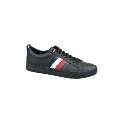 Trampki Tommy Hilfiger Flag Detail Leather Sneaker FM0FM02576-BDS. Trampki męskie TOMMY HILFIGER, bez wzorów, bez zapięcia. Za 419,99 zł.