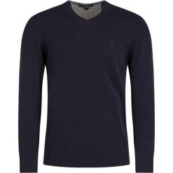 Sweter Roy Robson 5069-91. Czerwone swetry męskie Roy Robson, xl, bez wzorów, z bawełny, klasyczne, z klasycznym kołnierzykiem, bez kaptura. W wyprzedaży za 199,00 zł.