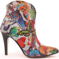 Botki na szpilce - skóra naturalna - model 435 - kolor motyl. Szare botki damskie Zapato, z jeansu, eleganckie, na wysokim obcasie, na obcasie, bez zapięcia. W wyprzedaży za 299,25 zł.