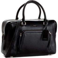 Torebka DKNY - Chelsea Vintage Styl R361211006 Black 001. Czarne torebki klasyczne damskie DKNY, bez wzorów, ze skóry, klasyczne, bez dodatków. W wyprzedaży za 829,00 zł.