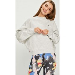 Tommy Jeans - Bluza. Szare bluzy damskie Tommy Jeans, s, z nadrukiem, z bawełny, bez rękawów, bez kaptura. W wyprzedaży za 279,90 zł.