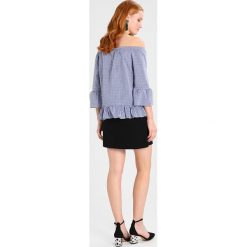 Tuniki damskie: Rich & Royal OFFSHOULDER BLOUSE WITH PEPLUM Tunika royal blue