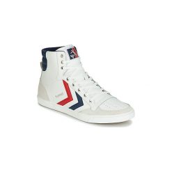 Buty Hummel SLIMMER STADIL HIGH LEATHER. Białe trampki i tenisówki damskie Hummel, bez wzorów, bez zapięcia. Za 319,20 zł.