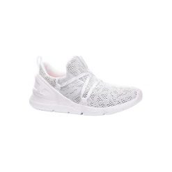 Buty damskie do szybkiego marszu PW 140 w kolorze białym. Białe buty damskie do fitnessu marki NEWFEEL, z poliesteru. Za 69,99 zł.