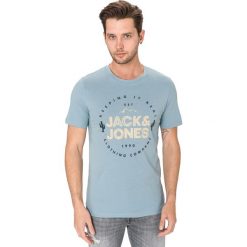 Jack & Jones Hayes Koszulka Niebieski. Niebieskie podkoszulki męskie xxl, z nadrukiem, z bawełny, krótkie. Za 78,95 zł.