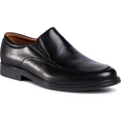 Półbuty CLARKS - Un Aldric Walk 261373518 Black Leather. Czarne buty wizytowe męskie Clarks, bez wzorów, ze skóry, eleganckie, bez zapięcia. W wyprzedaży za 329,00 zł.