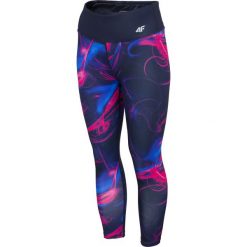 Legginsy treningowe damskie SPDF003 - ciemny granat allover. Niebieskie legginsy damskie 4f, bez wzorów, z materiału. Za 129,99 zł.