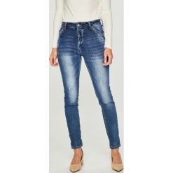 Answear - Jeansy. Niebieskie jeansy damskie ANSWEAR, s. W wyprzedaży za 99,90 zł.