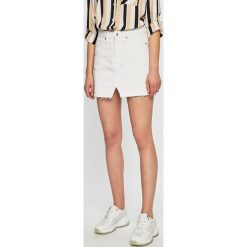 Tally Weijl - Spódnica. Białe spódniczki damskie TALLY WEIJL, na co dzień, bez wzorów, z bawełny, casualowe, mini, proste. W wyprzedaży za 59,90 zł.