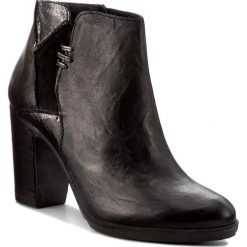 Botki KHRIO - 172K5504RVSPQ Nero/Accialo. Czarne botki damskie skórzane marki Khrio, na obcasie. W wyprzedaży za 249,00 zł.