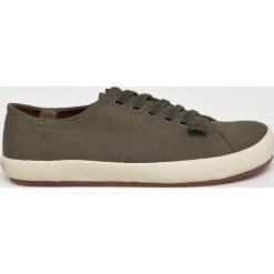 Camper - Tenisówki Peu Rambla Vulcanizado. Zielone trampki męskie Camper, bez wzorów, z gumy, na sznurówki. W wyprzedaży za 279,90 zł.