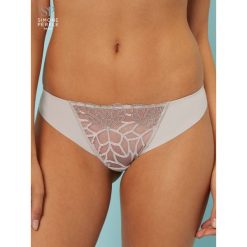 Stringi Simone Perele Java 12G700. Stringi damskie Simone Pérèle, bez wzorów. Za 129,00 zł.