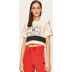 Russell Athletic - T-shirt. Białe bluzki damskie Russell Athletic, s, z nadrukiem, z bawełny, z okrągłym kołnierzem. W wyprzedaży za 99,90 zł.