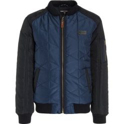 Tumble 'n dry ADLER Kurtka zimowa deep blue. Niebieskie kurtki chłopięce marki Tumble 'n dry, na zimę, z nylonu. W wyprzedaży za 209,25 zł.