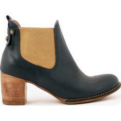 Sztyblety na słupku - skóra naturalna - model 455 - kolor granat. Botki damskie Zapato, na zimę, ze skóry, klasyczne, na wysokim obcasie, na obcasie, bez zapięcia. W wyprzedaży za 299,25 zł.