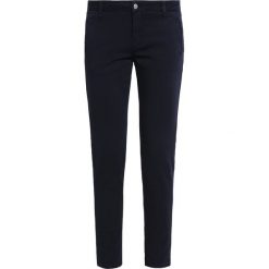 Chinosy damskie: Selected Femme SFINGRID Chinosy navy blazer