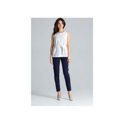 Bluzka L041 Ecru. Brązowe bluzki damskie Lenitif, xl, w paski, eleganckie, bez kołnierzyka, bez rękawów. Za 119,00 zł.