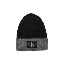 Czapki Calvin Klein Jeans IU0IU00061 MONOGRAM. Czarne czapki damskie Calvin Klein Jeans, bez wzorów, z jeansu. Za 151,79 zł.
