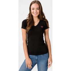 Guess Koszulka Czarny. Czarne koszulki damskie Guess, s, z aplikacjami, z elastanu, bez kołnierzyka. Za 130,95 zł.