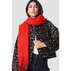 Samsoe & Samsoe Szalik maxi Accola - Red. Czerwone szaliki damskie Samsøe & Samsøe, z kaszmiru. Za 323,95 zł.