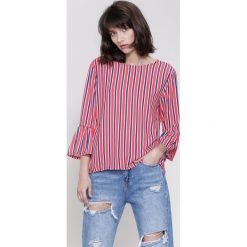 Bluzki damskie: Czerwona Bluzka Modest Chic