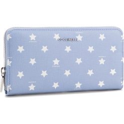 Duży Portfel Damski COCCINELLE - DW2 Metallic Star Print E2 DW2 11 04 01 Mult/Cosmic Lil M17. Niebieskie portfele damskie Coccinelle, ze skóry. Za 699,90 zł.