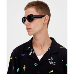 Koszulka polo z nadrukiem pop. Zielone koszulki męskie Pull&Bear, m, z nadrukiem, z krótkim rękawem. Za 48,90 zł.