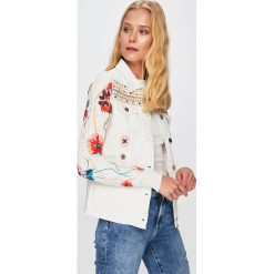 Desigual - Kurtka. Białe kurtki damskie marki Desigual, s, z haftami, z elastanu. Za 499,90 zł.